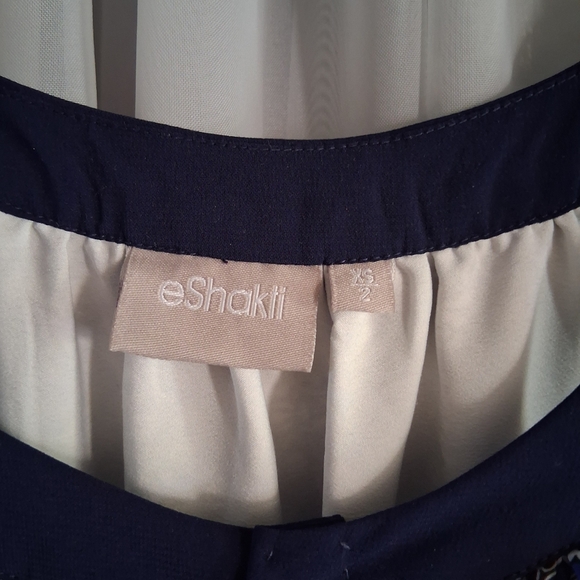 eShakti Blue and White Patterned Maxi Dress - Picture 3 of 5